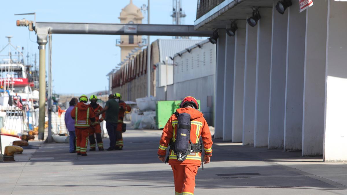 Dos heridos por una fuga de amoniaco en el Puerto de Gandia