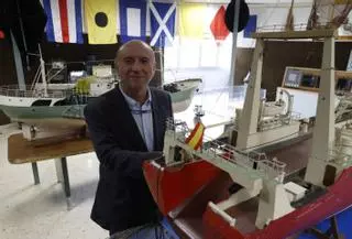 Indalecio Estrada Lozano, director del Centro Integrado de Formación Profesional del Mar de Gijón: "Nos vendría genial tener instalaciones en Naval Azul con Marina Civil"