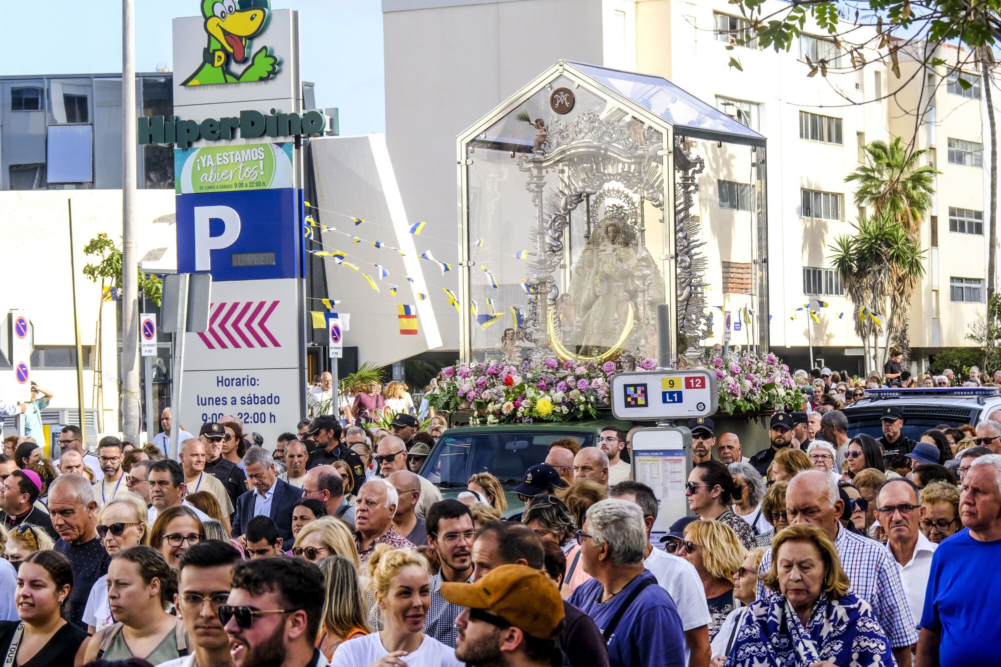 La Virgen del Pino del Materno a la Catedral