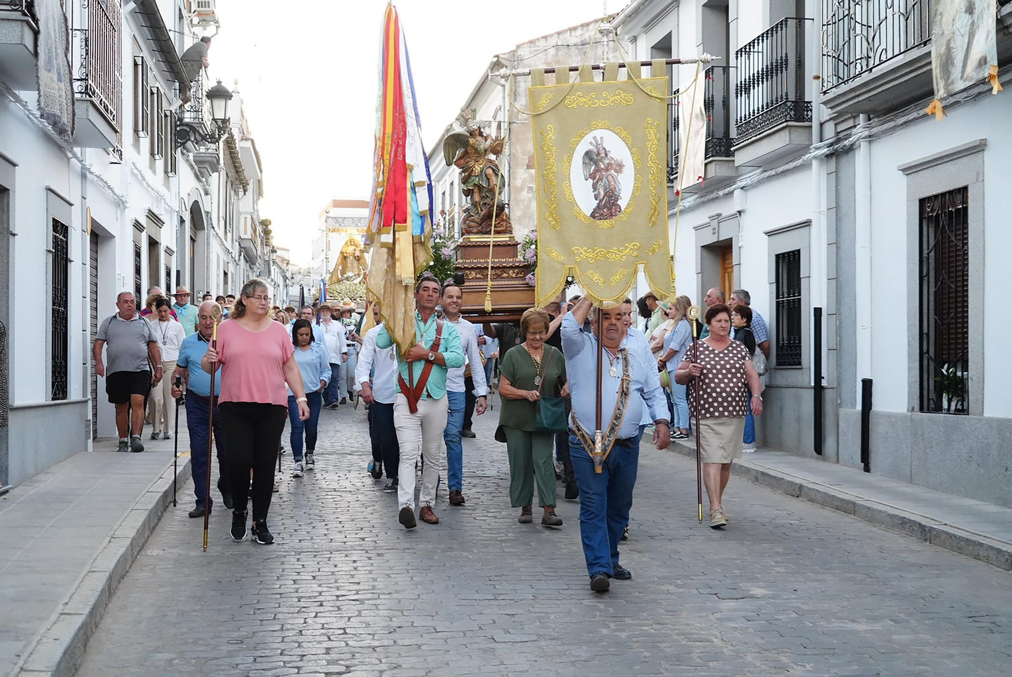 La Virgen de Luna abandona Villanueva de Córdoba para regresar a su santuario