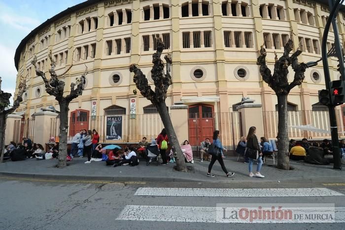 Colas para el concierto de Malú