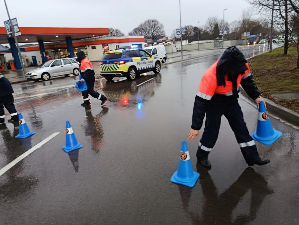 Actuacions a Salt per la llevantada.