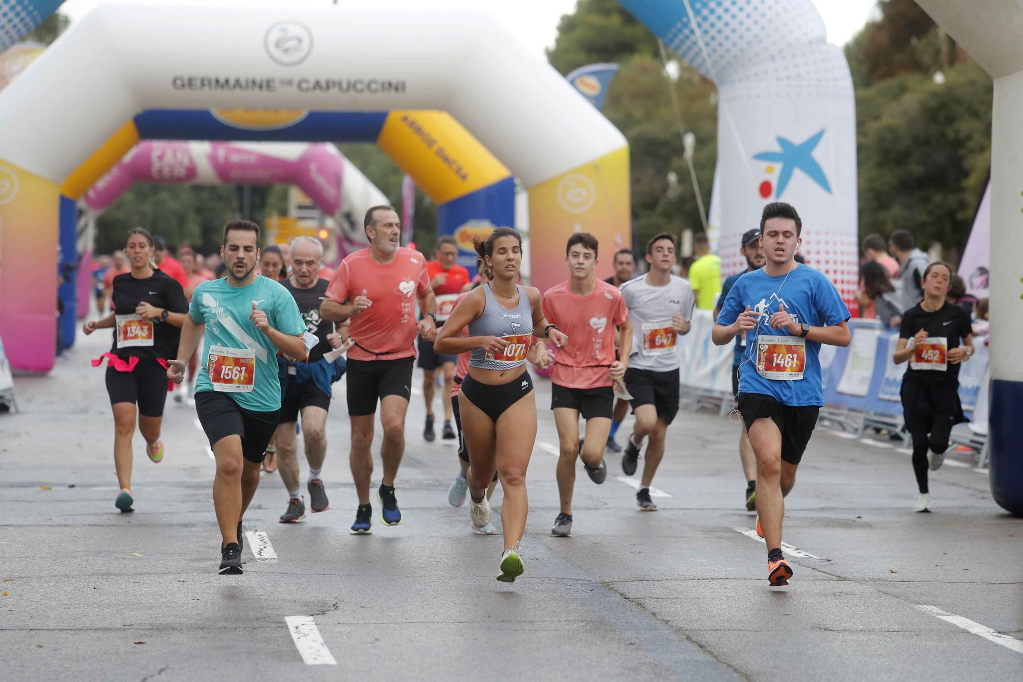 Búscate en la carrera contra el cáncer de València