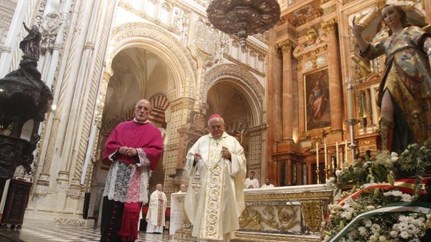 El obispo: «Pidámosle a Dios que proteja a España, la patria está en peligro»