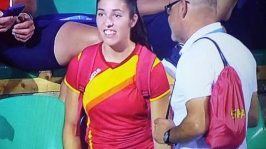 Mònica Clemente, ahir amb el seu entrenador, Alberto Ruiz