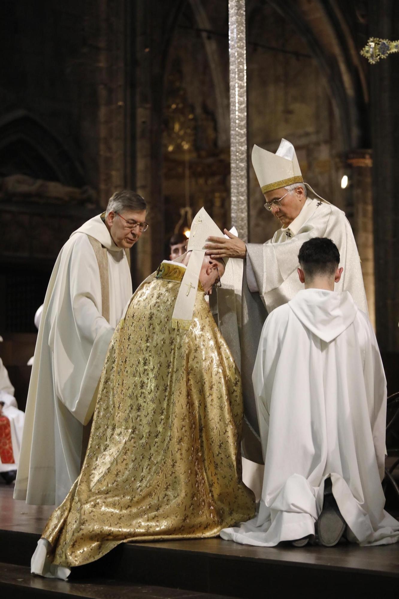 Ordenació d'Octavi Vila com a nou bisbe de Girona,