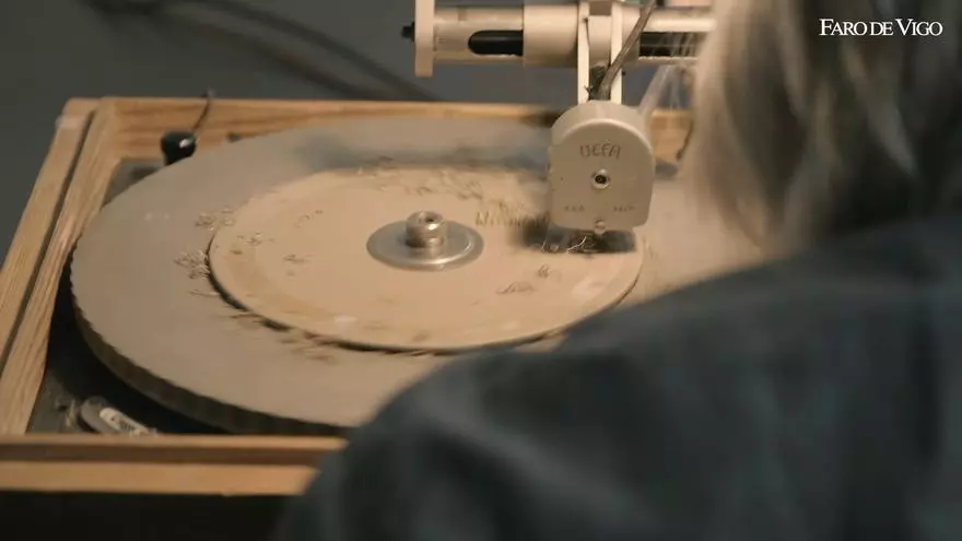 ANALOGIK DREAMS realiza grabaciones de vinilos en cerámica