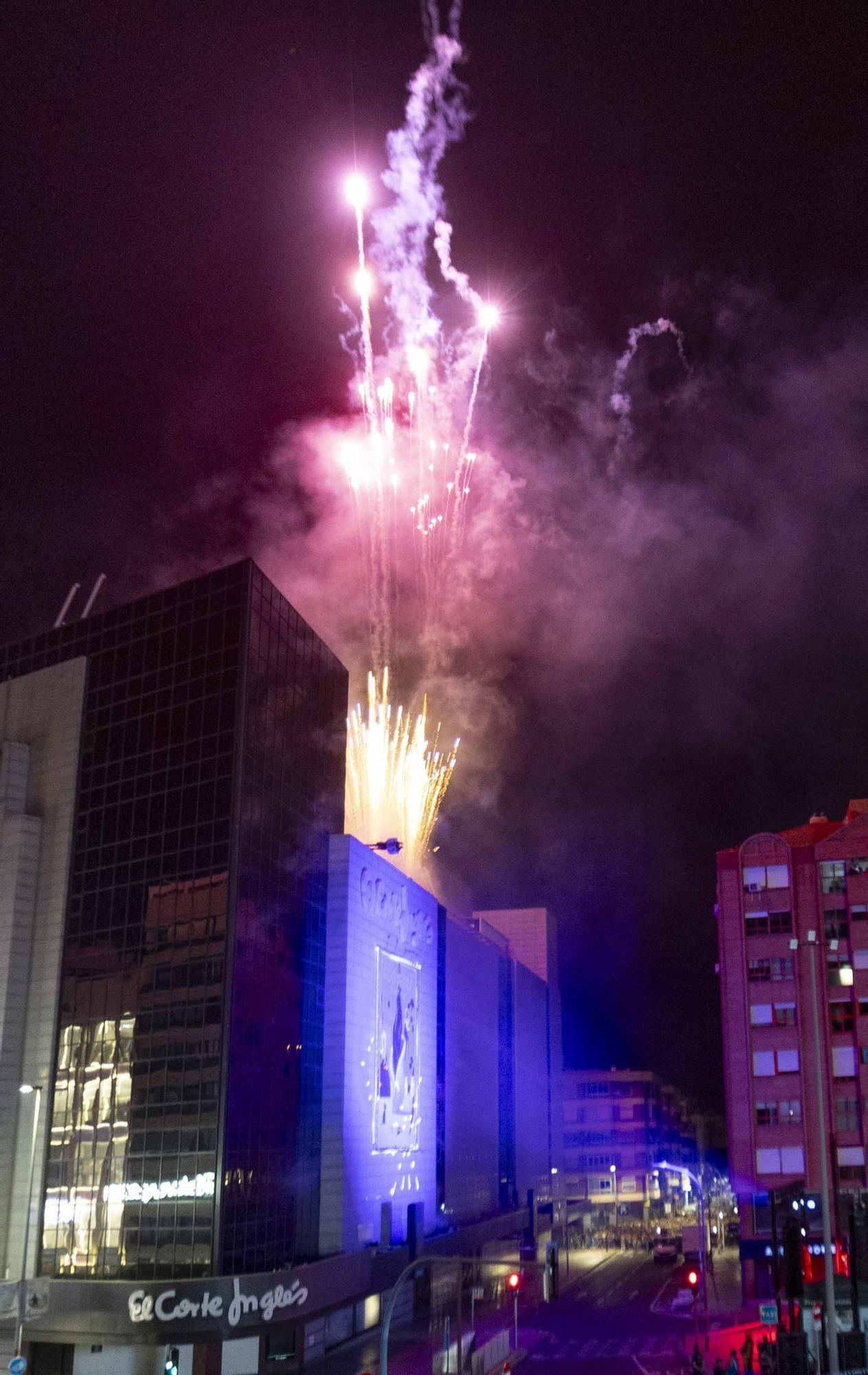 Todas las imágenes de la "Arribada del Foc 2025"