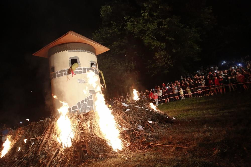 Trasona y Avilés celebran la noche más corta