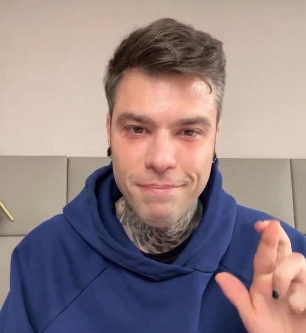 Fedez cuenta que sufre una grave enfermedad
