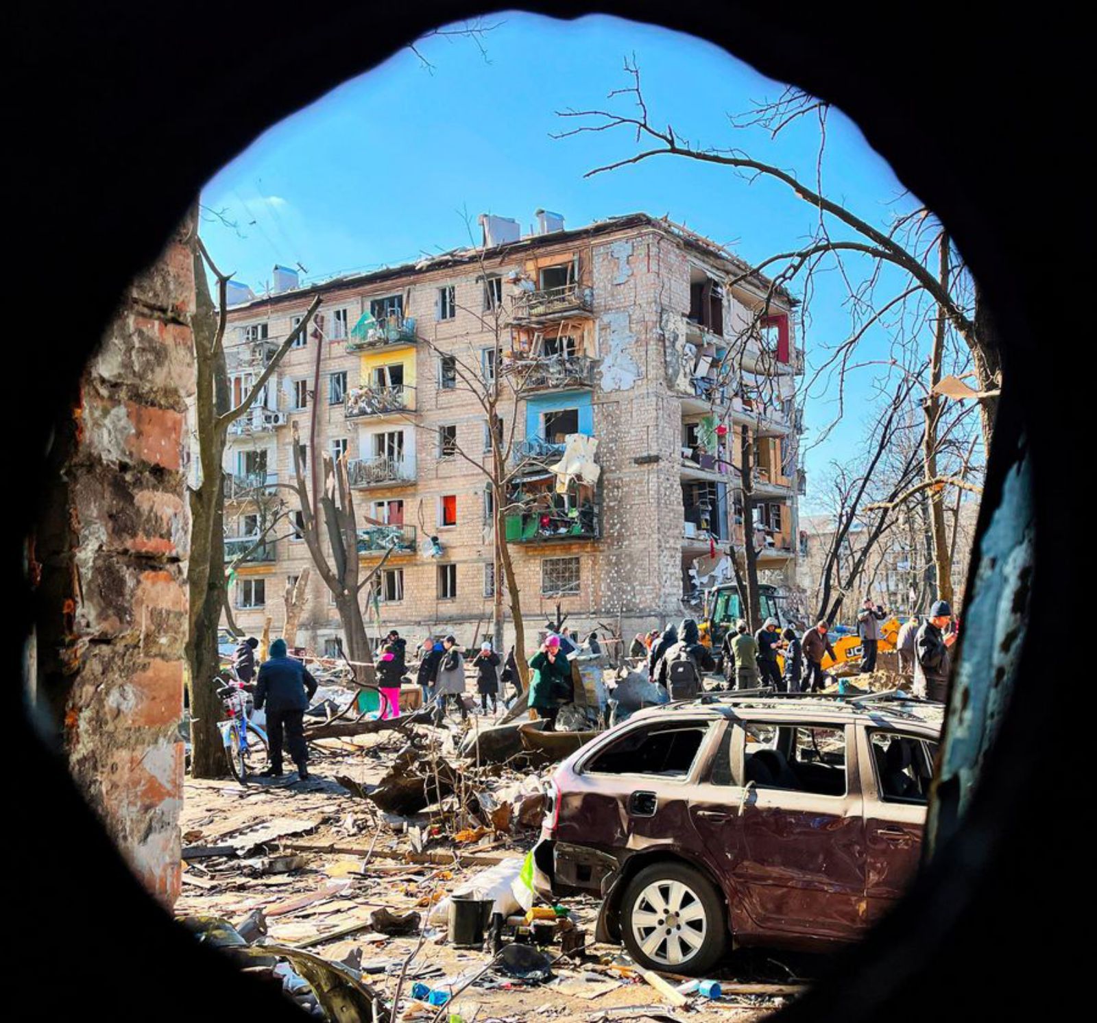 Efectos de un bombardeo ruso en Kiev.