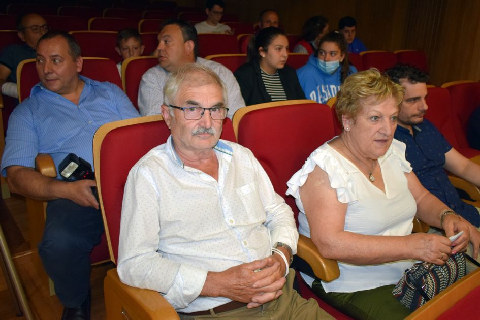 Un momento de la fiesta de graduación del IES de Valga.