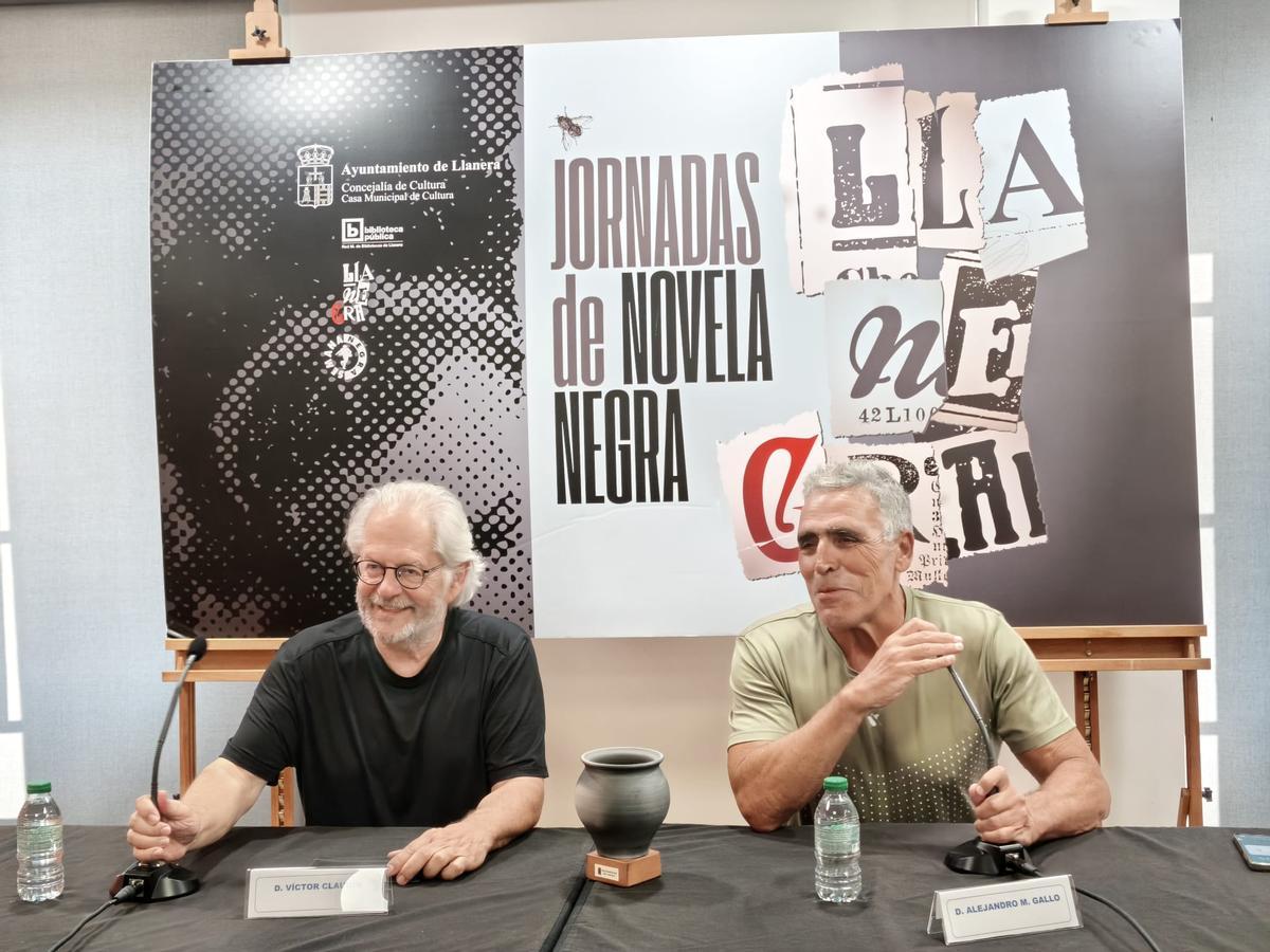 La inauguración de las jornadas de novela policiaca "Llanegra", en imágenes
