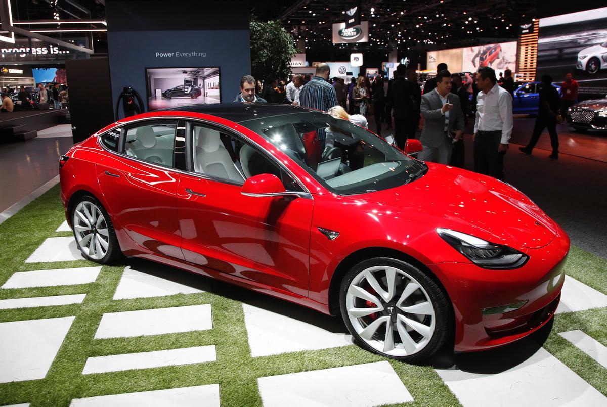 El Tesla model 3 es el vehículo más económico de la firma.