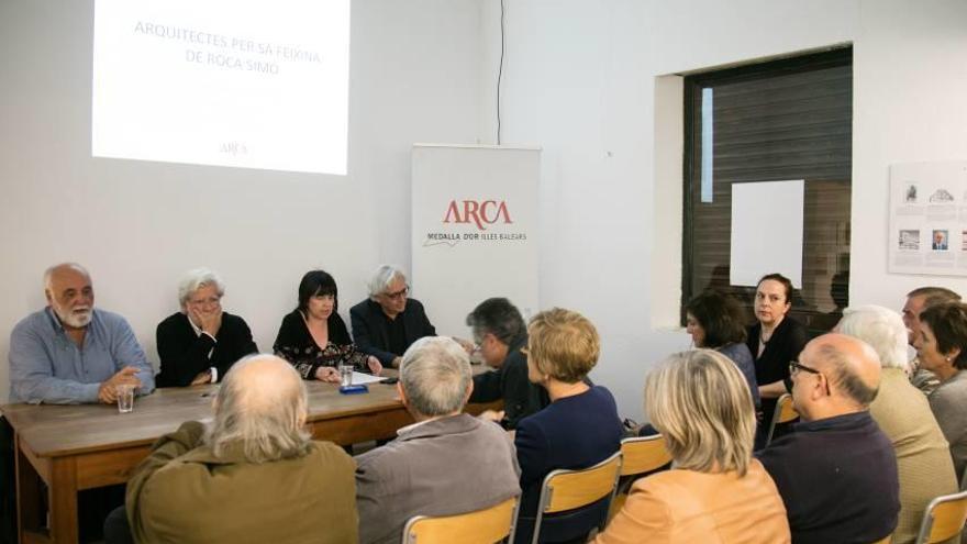 Un momento del debate, ayer en la sede de ARCA.