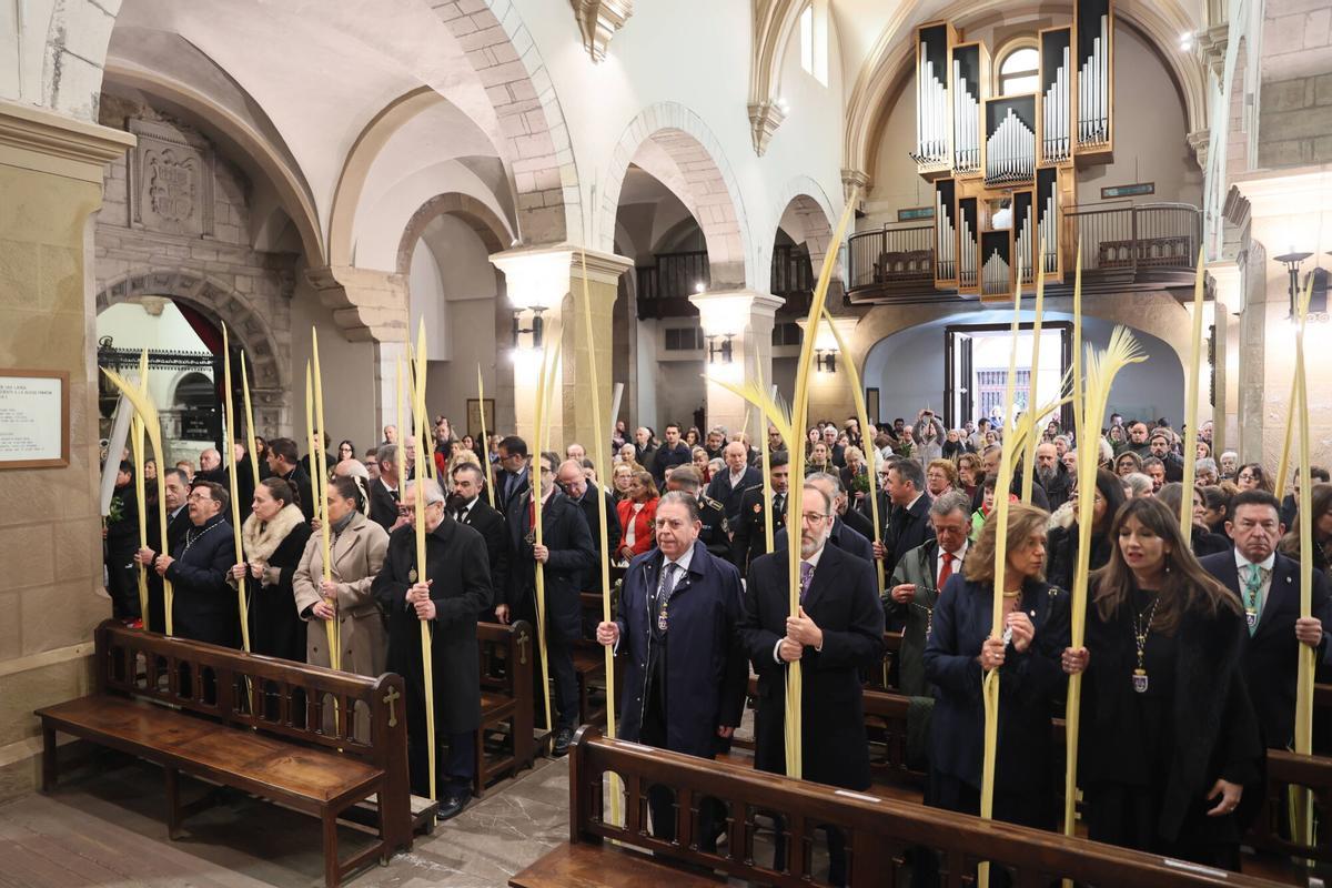 EN IMÁGENES: Bendición de Ramos en la Catedral de Oviedo