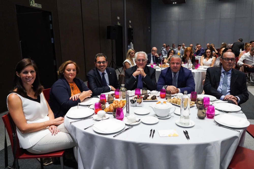 El consejero de Salud, Jesús Aguirre, participa en un desayuno informativo de La Opinión de Málaga.