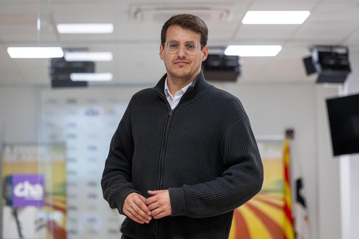 Jorge Pueyo, en la sede de CHA.