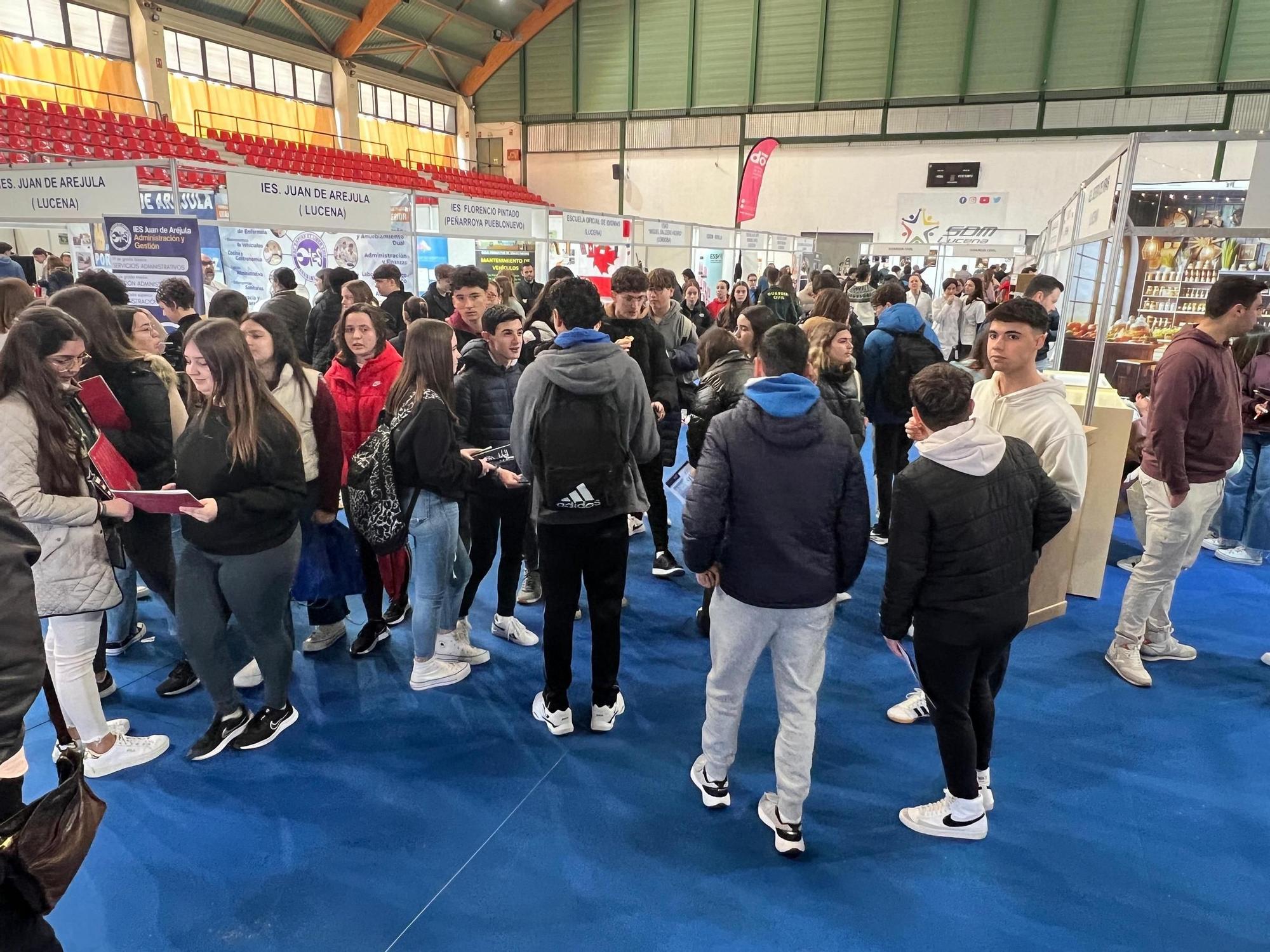 Abre e Salón del Estudiante de Lucena
