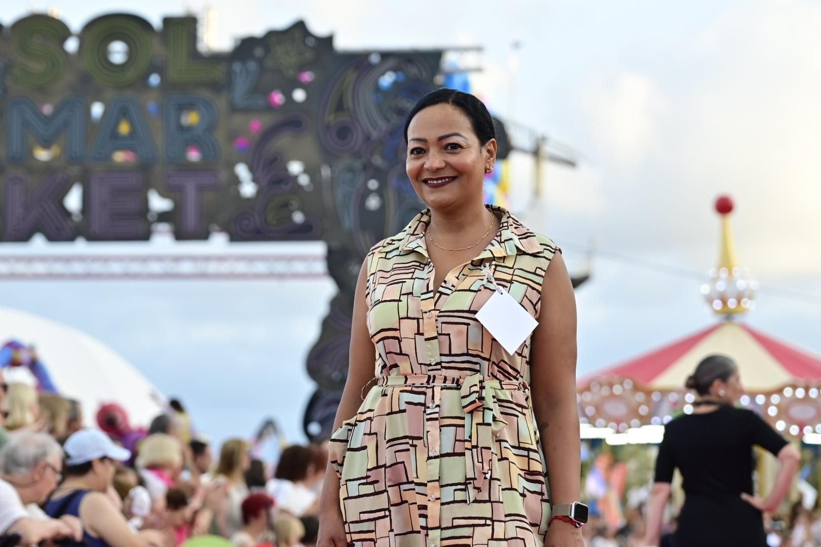 El Moll de Costa se viste de moda con el desfile solidario de Cáritas