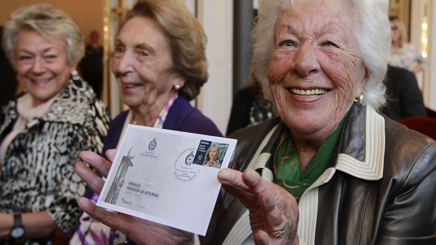 Menchu Álvarez del Valle, bisabuela orgullosa en la Primera Comunión de la Infanta Sofía