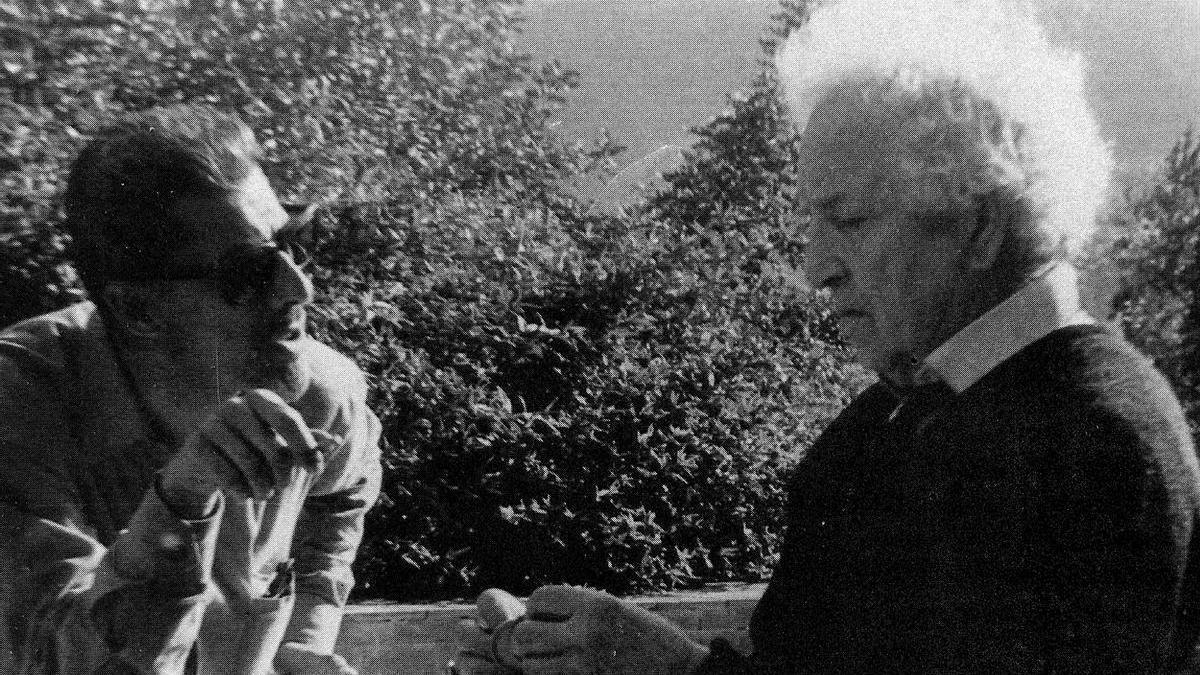 Robert Graves, con el escritor Idries Shah