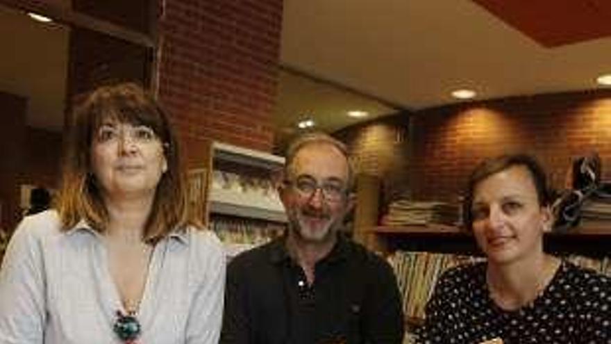 Patricia Menéndez, Carlos Rodríguez y Raquel Huergo.