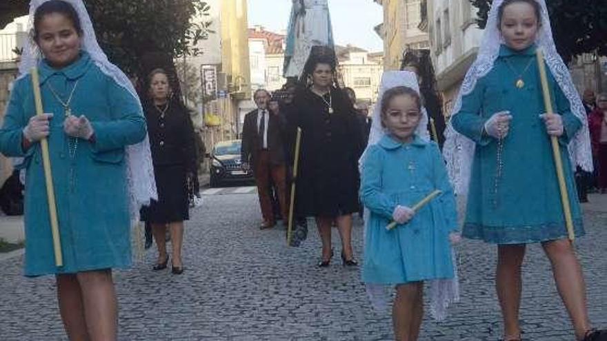 Procesión de la Candelaria celebrada en Cambados. // N. Parga