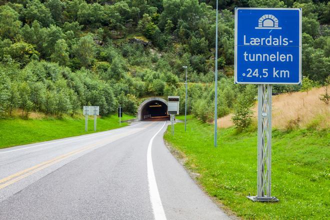 El túnel de Lærdal se encuentra al oeste de Noruega.