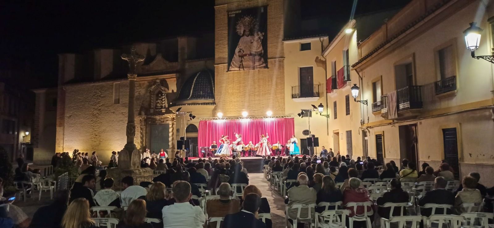 Celebraciones del Día de la Virgen de los Desamparados en Torrent.