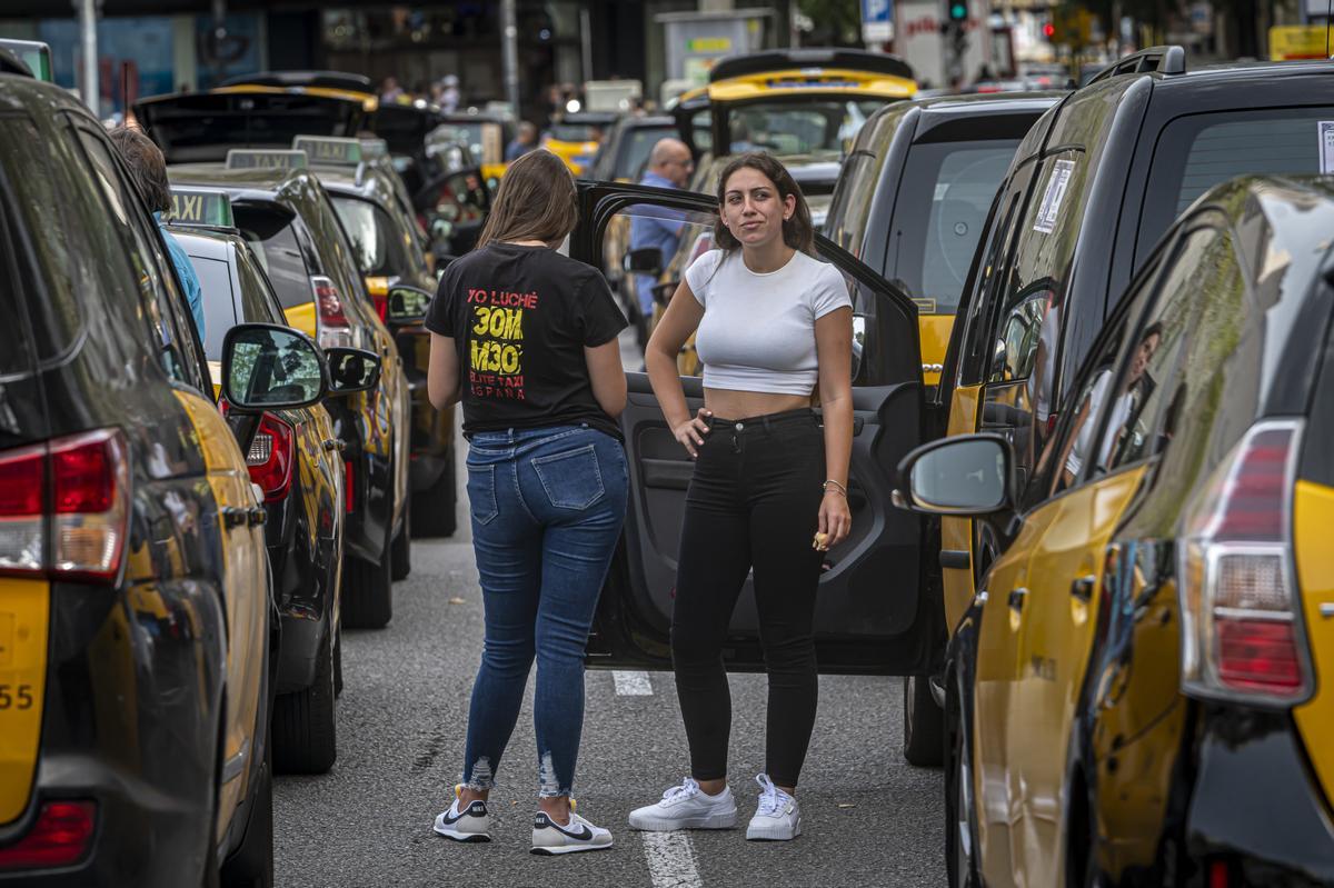 El sector del taxi volvió este martes a las movilizaciones