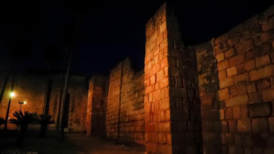 Mérida se ilumina de naranja contra la leucemia