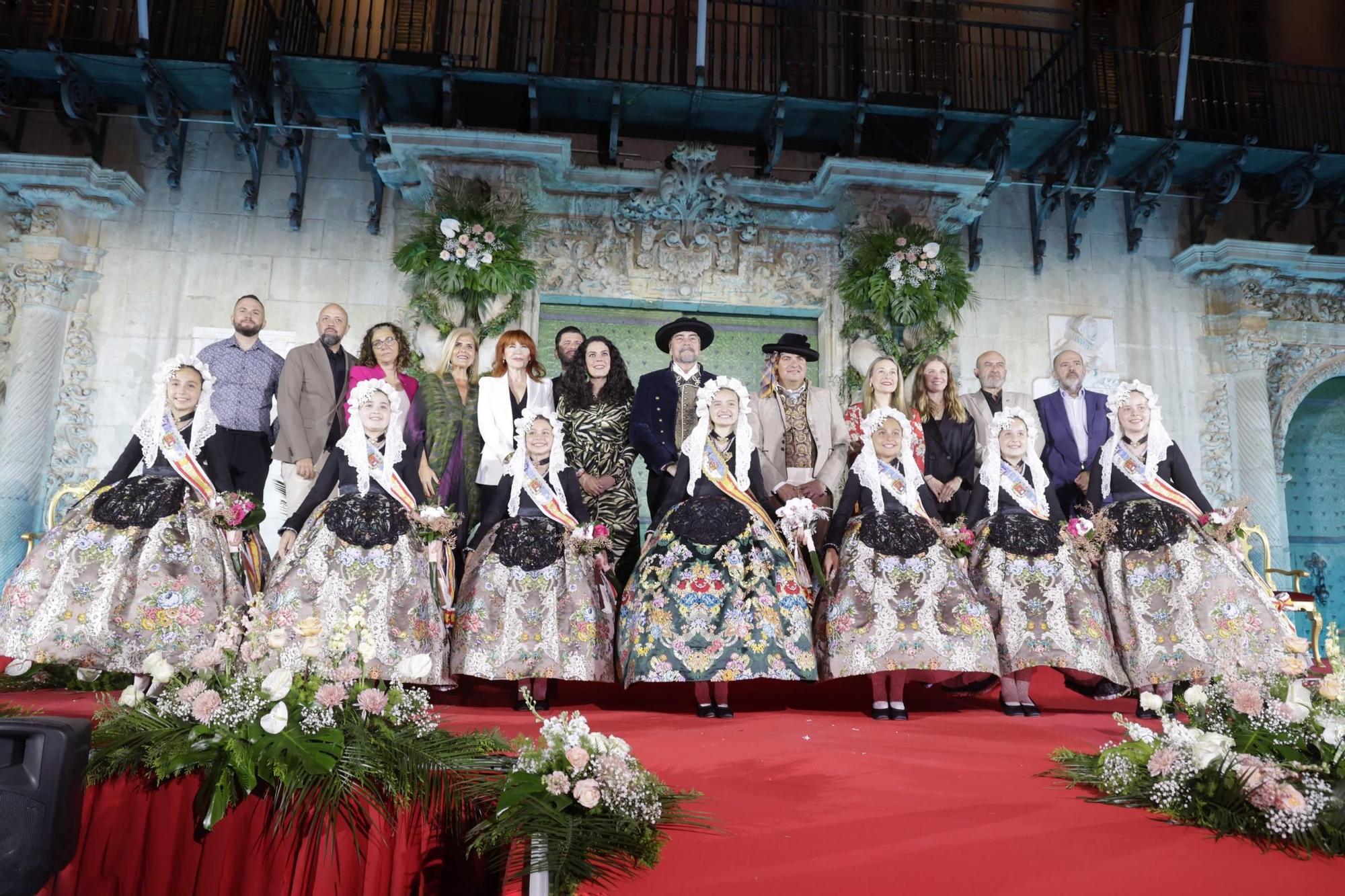Las Hogueras de Alicante proclaman a su Bellea del Foc infantil 2025 y a sus damas