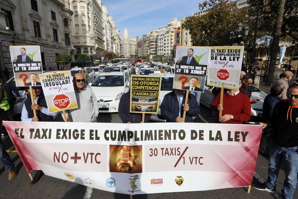 Manifestación de taxistas en València