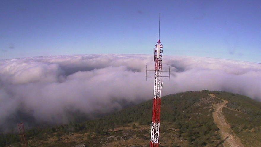 Niebla hoy desde el Monte Xesteiras, en Cuntis. // MG