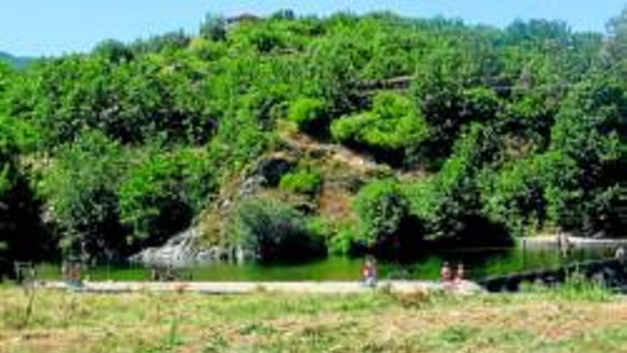 Abren al público las diversas piscinas naturales de la zona