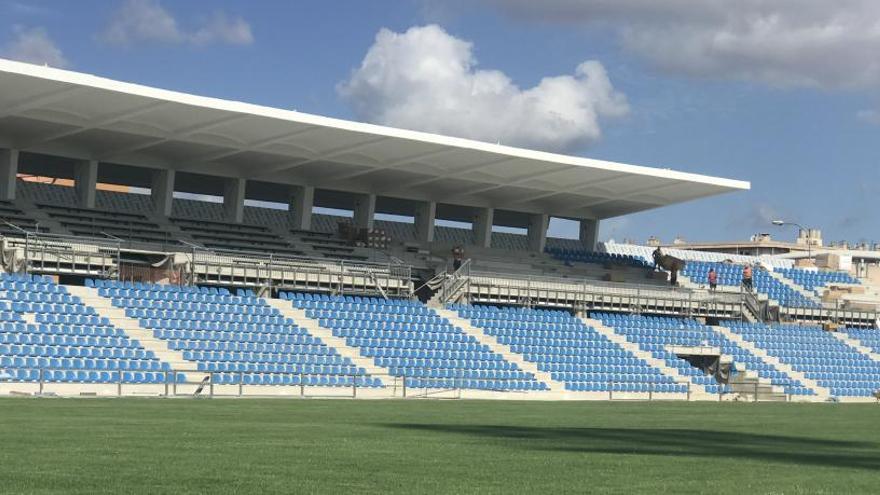 Imagen de la tribuna del Estadi Balear, con capacidad para 2.751 espectadores