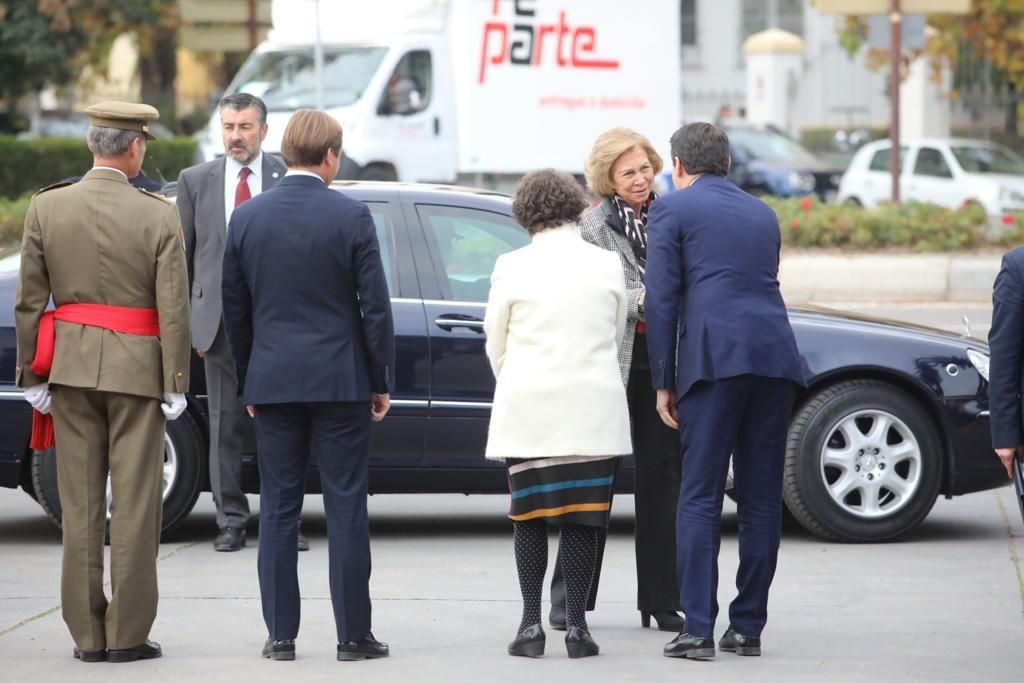 La Reina Sofía visita el Banco de Alimentos en Córdoba