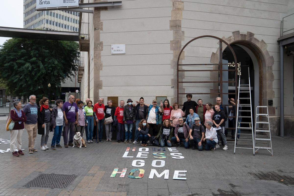 Acción celebrada en Barcelona para visibilizar al colectivo de personas sin hogar