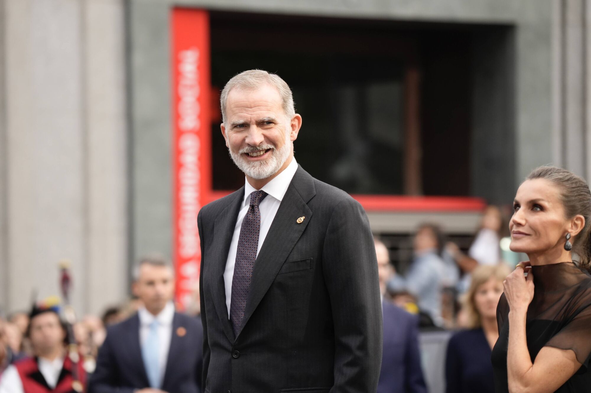 Así fue la llegada de los invitados a los premios "Princesa de Asturias" y su paso por la alfombra azul