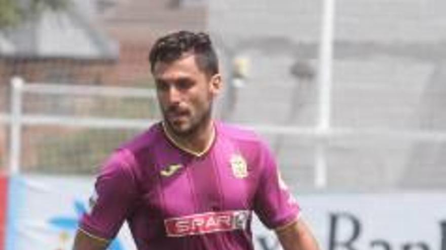 Alejandro Chavero, durante un partido del Cartagena de la pasada temporada.