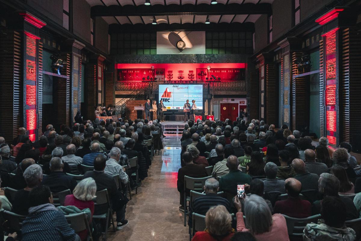 La Federació d’Entitats Excursionistes de Catalunya (FEEC) reunits a la festa anual de la Federació