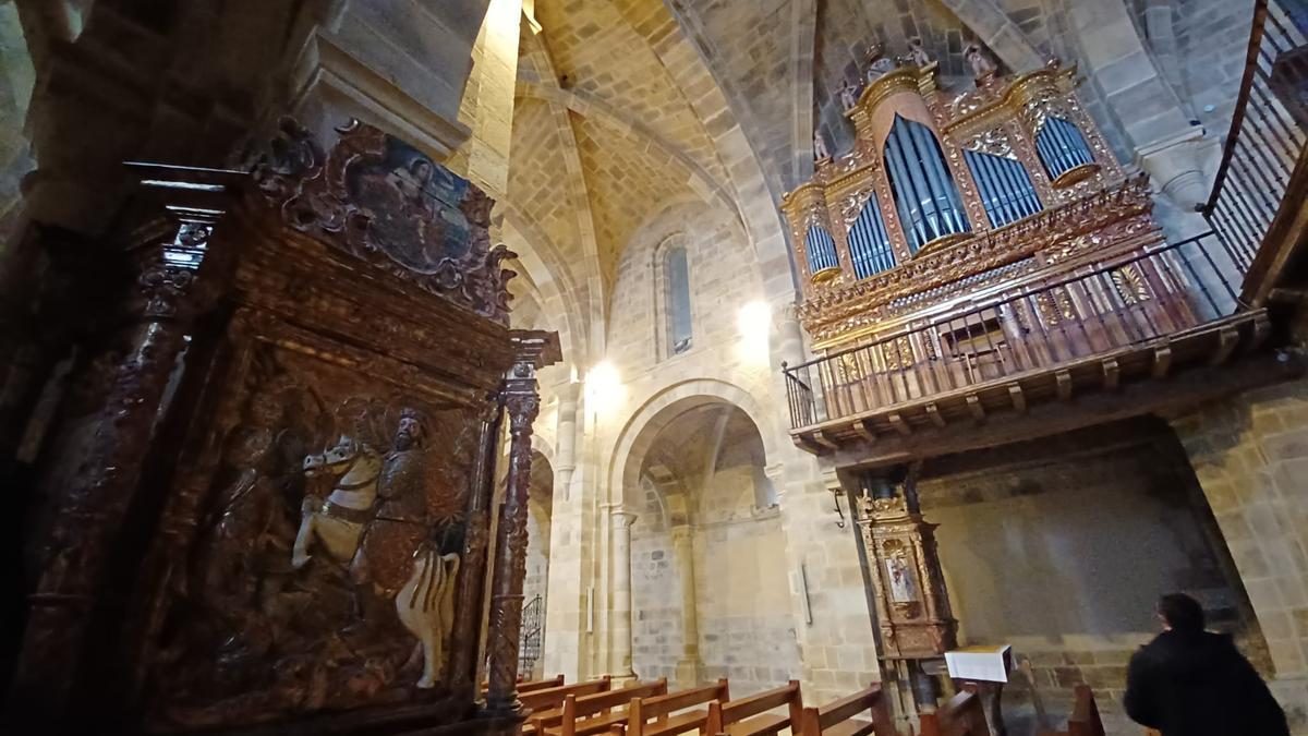 El órgano de Valdediós cumple 310 años: así es la pieza barroca de este tipo más grande de Asturias