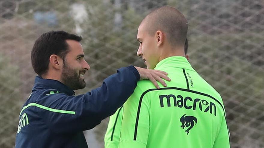 Milovanovic, en el entrenamiento de este martes en Buñol.