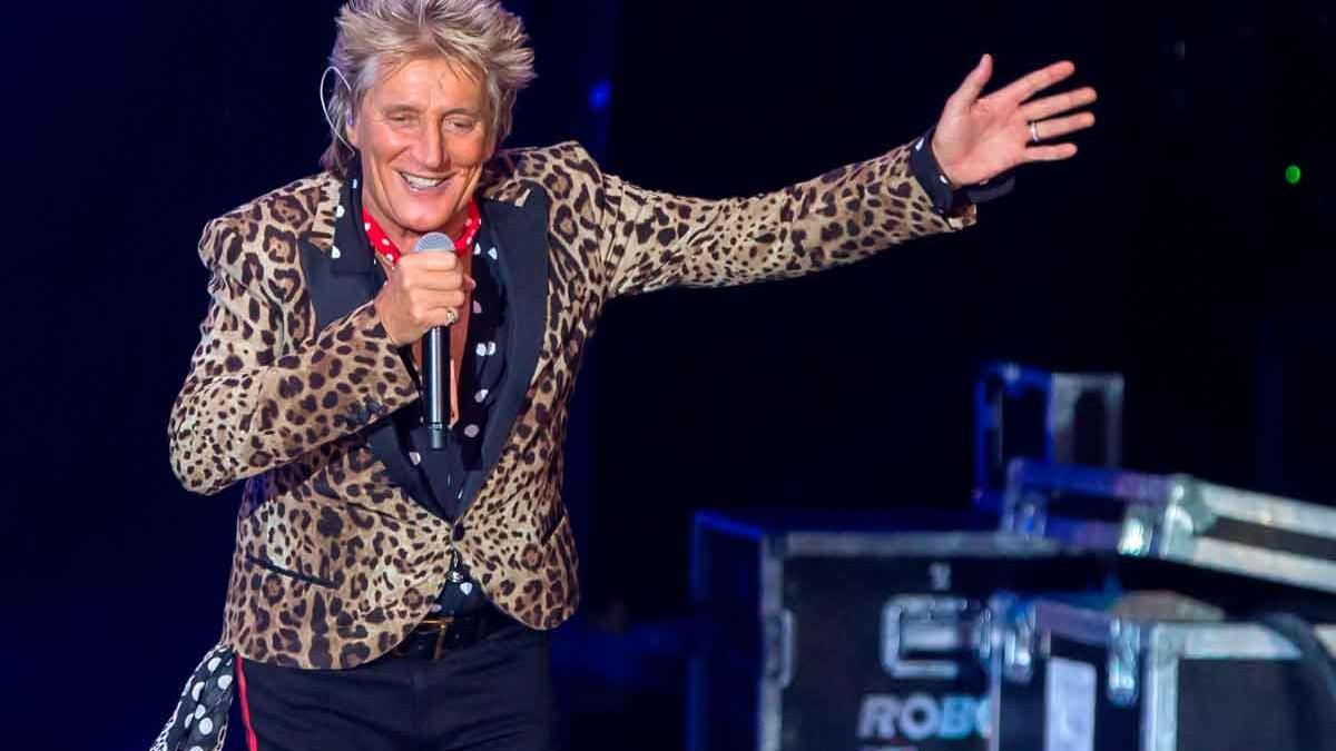 Rod Stewart, en un concierto en Budapest en 2018. |   // BALASZ MOHAI