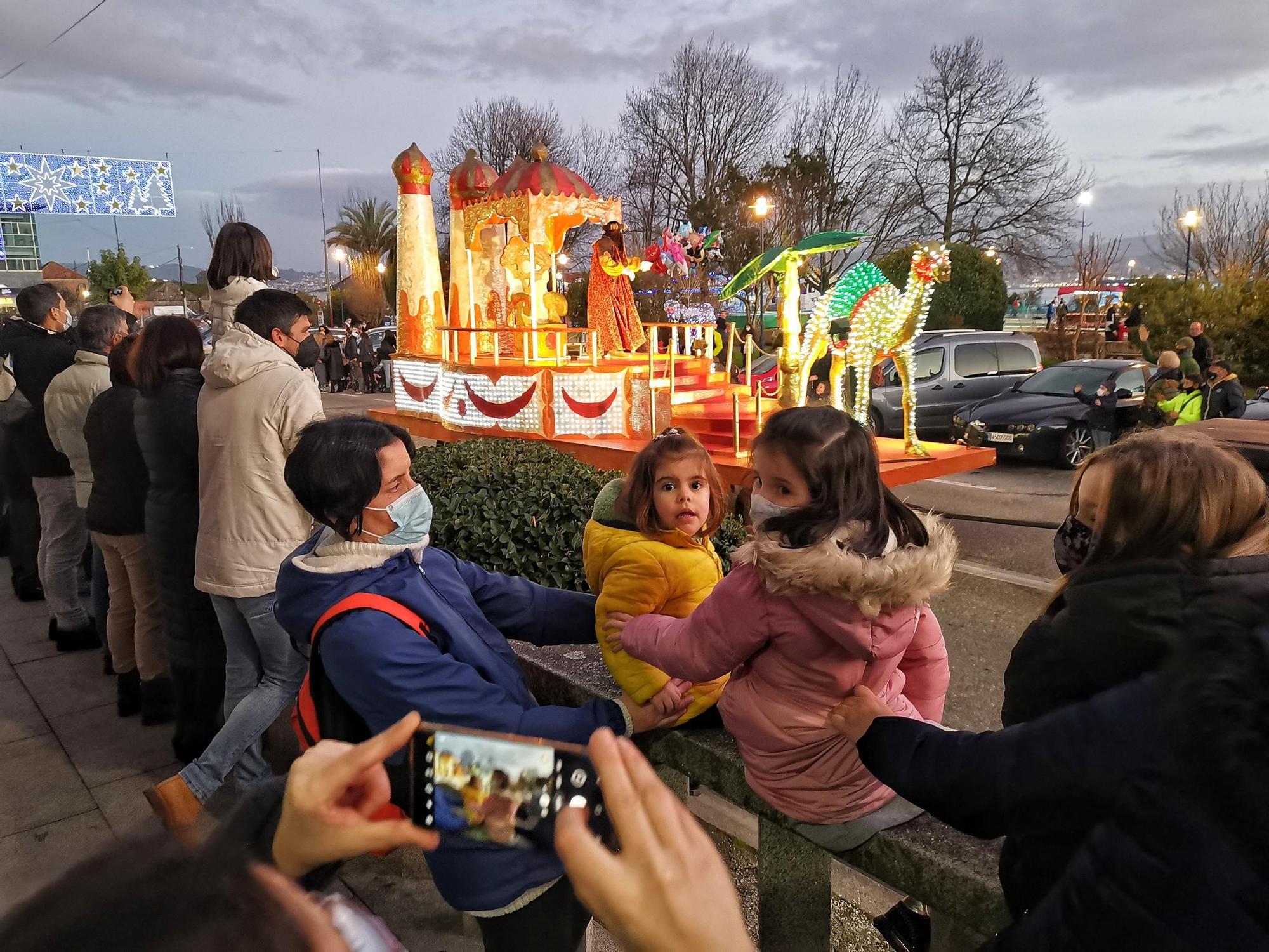 Luz y color en la cabalgata de Reyes de Cangas