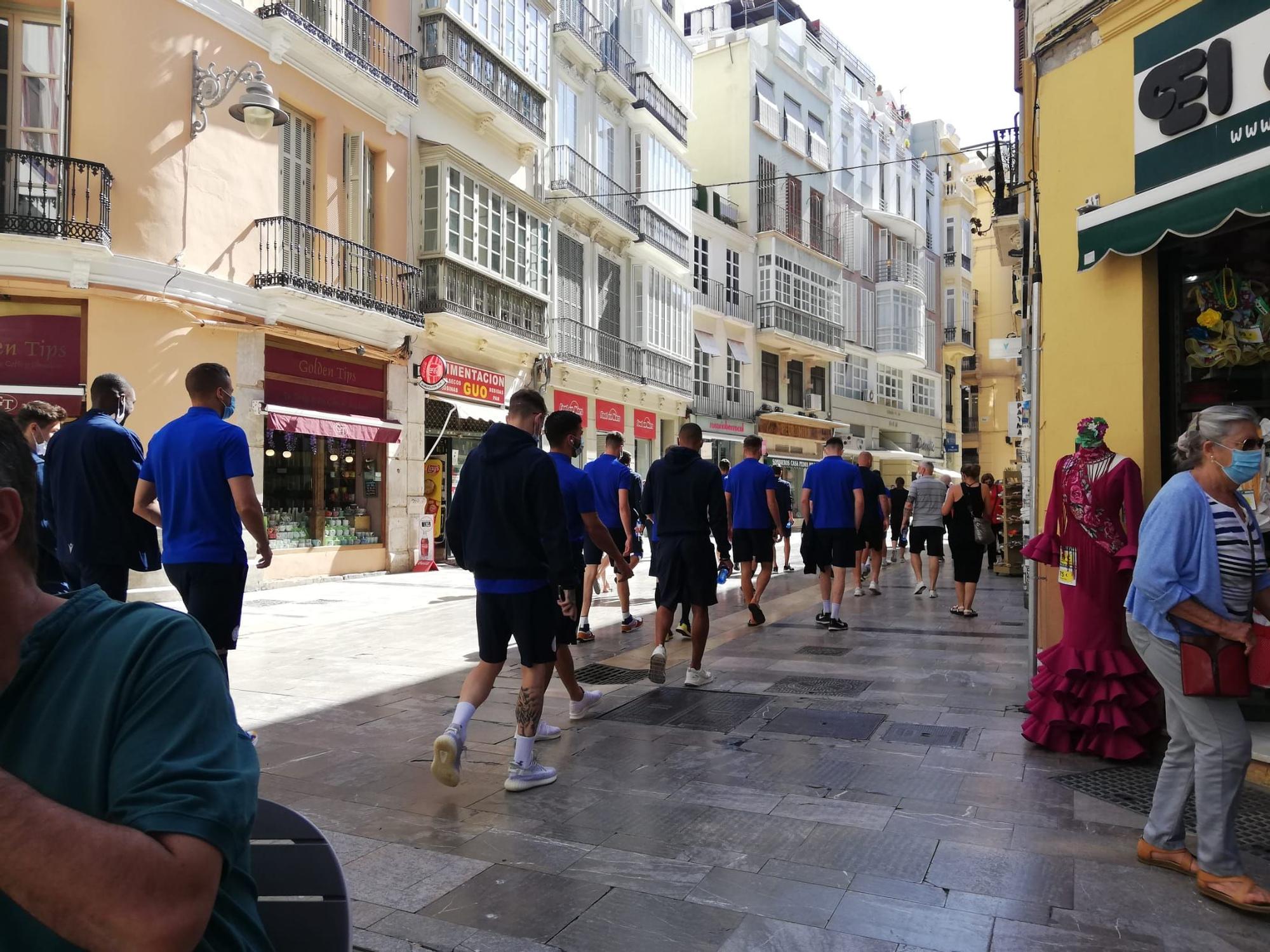 La selección de Luxemburgo, de paseo por el Centro de Málaga