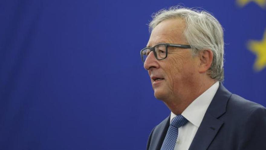 Juncker cancela su visita a Canarias para seguir el cierre del Brexit