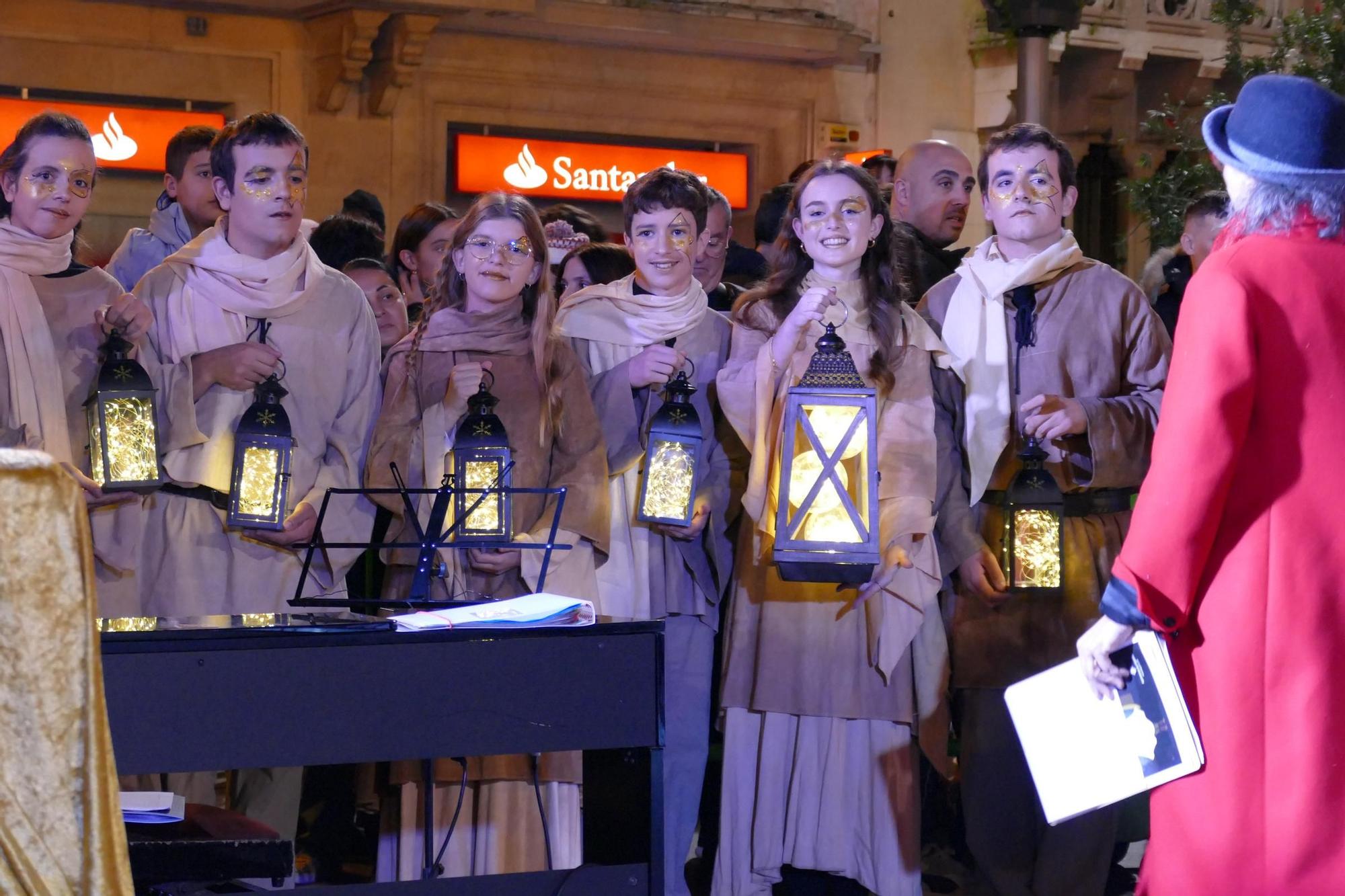 Figueres encén els llums de Nadal