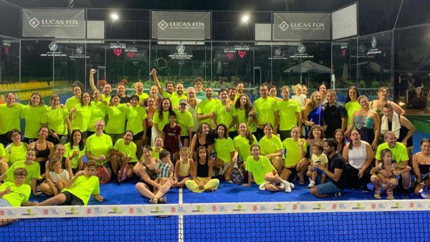 Imagen de grupo del torneo celebrado en Ibiza Pádel. | D.I.
